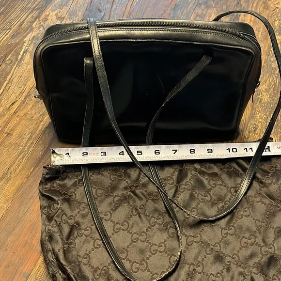 Gucci Shoulder Bag - Picture 12 of 12